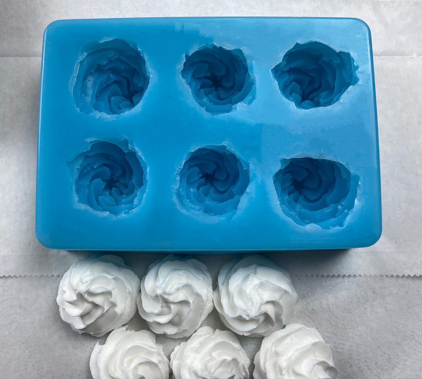 Silicone Mold - Whipped Cream Dollop - 6 Cavity
